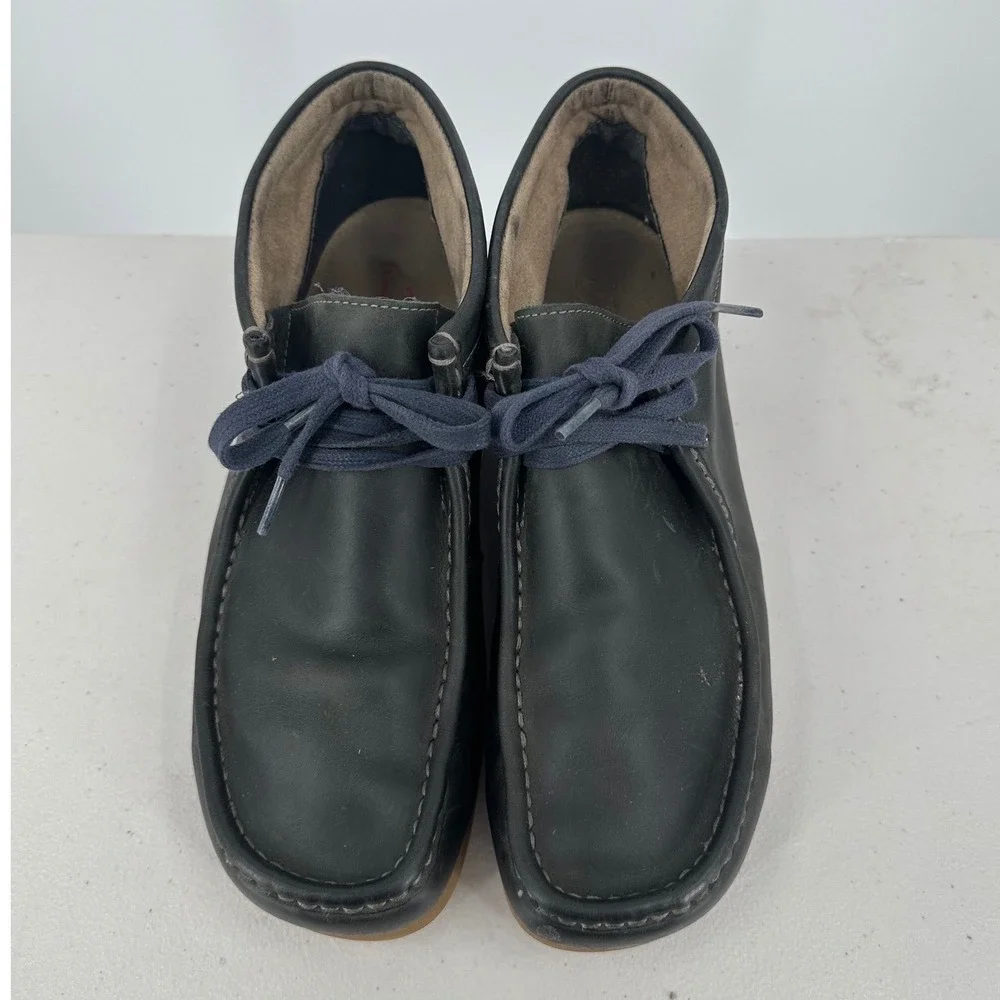 Clarks wallabee chukka